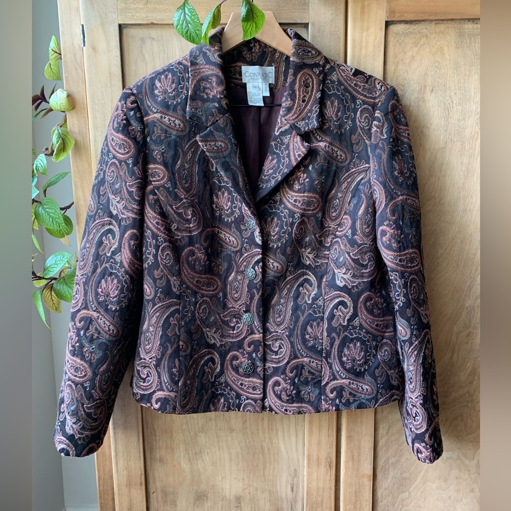 Boxy vintage statement blazer